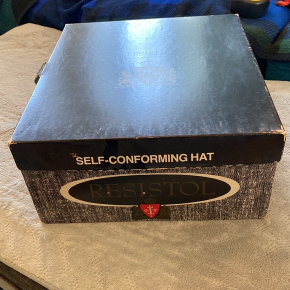 Resistol self-conforming hat 7 1/8” - Picture 7 of 8